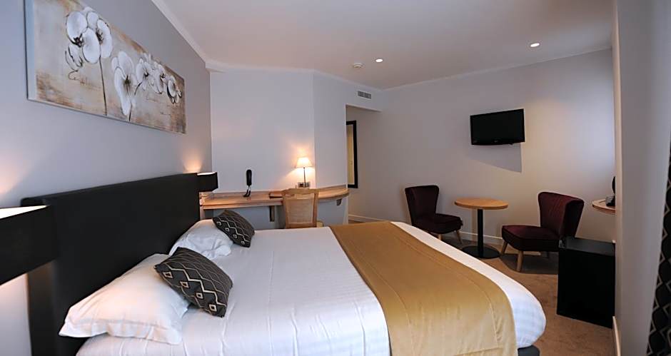 Hotel Du Midi Paris Montparnasse