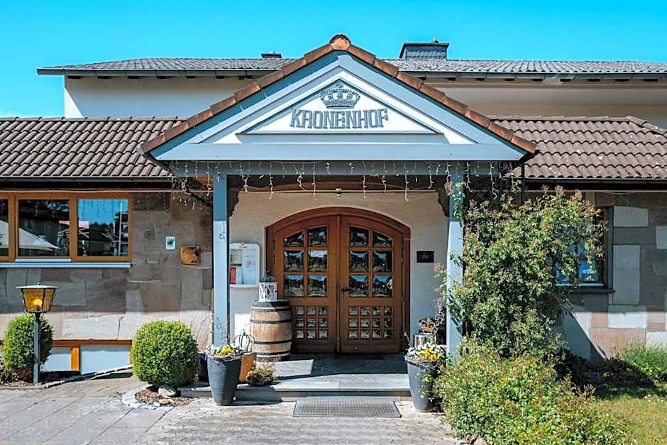 Hotel & Restaurant Kronenhof am Weser-Radweg