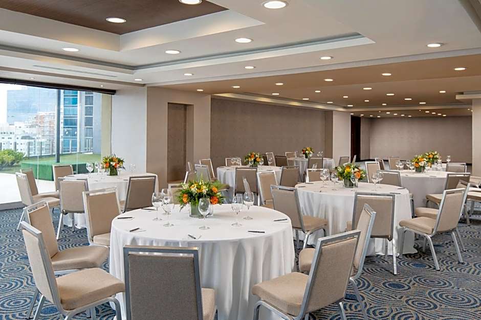 Embassy Suites By Hilton Santo Domingo