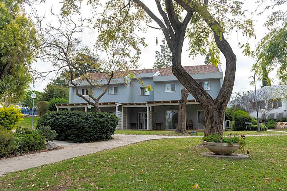 Holiday Village Kibbutz Mizra