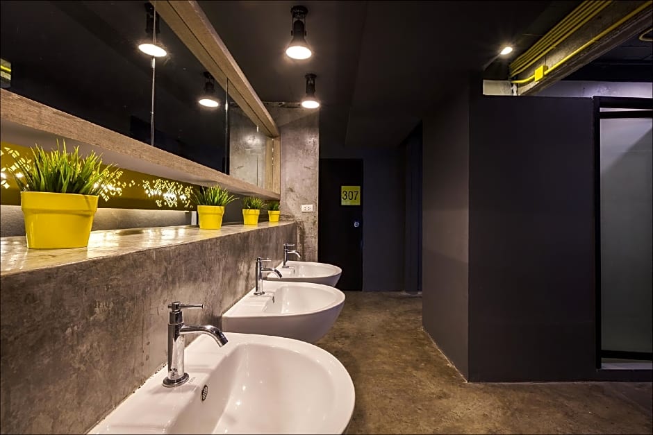 Fulfill Phuket Hostel