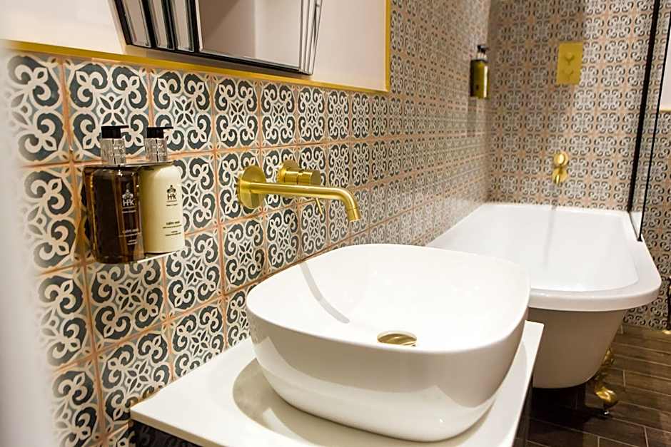 Skeldale House 'All Creatures Great & Small' Luxury Apartments & Studios in Askrigg, Yorkshire Dales