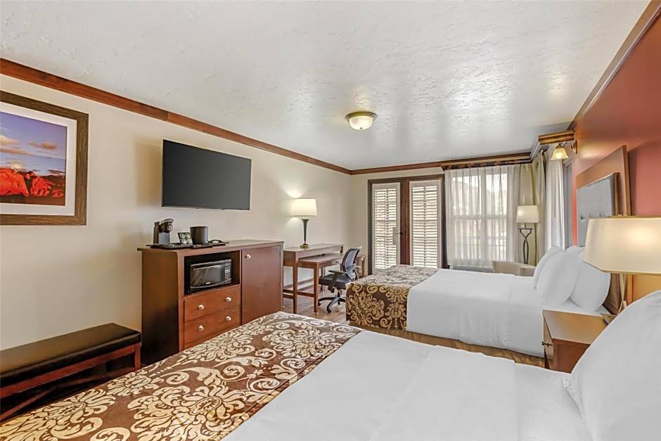 Best Western Plus Greenwell Inn