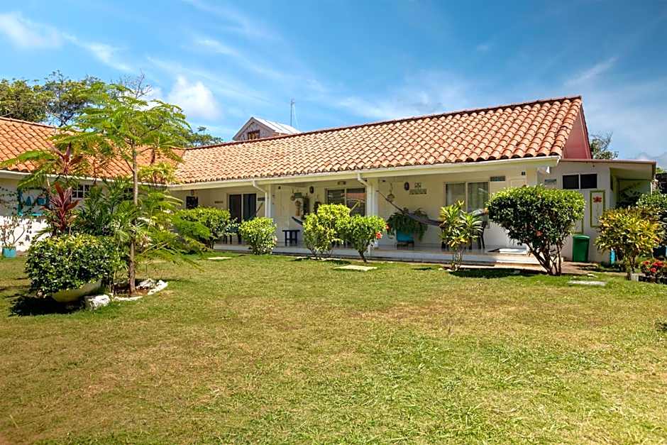 Hosteria Mar y Sol