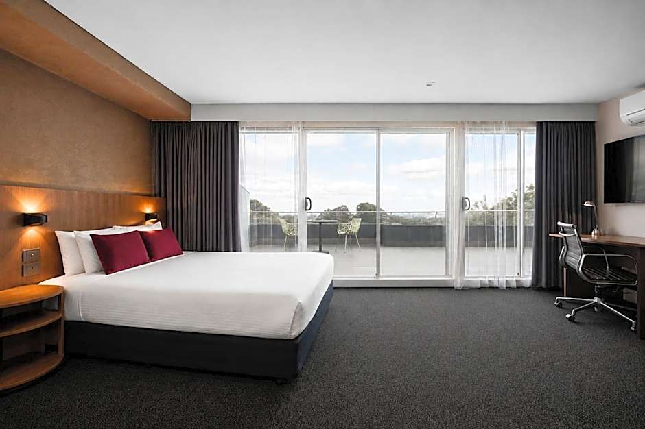 Mercure Sydney St Leonards