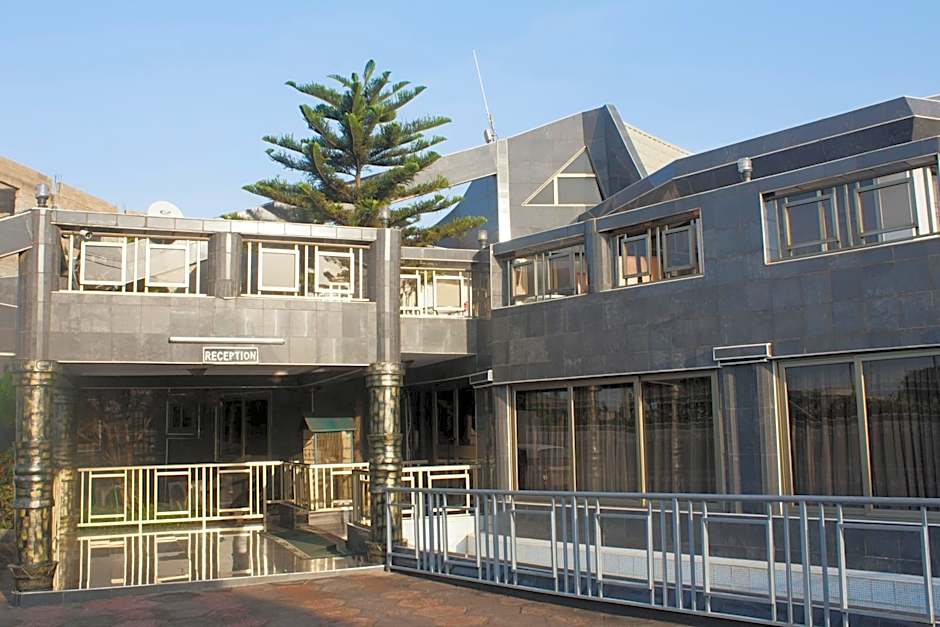 Eastgate Hotel