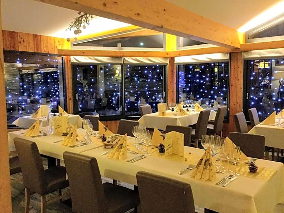 Hôtel Dents de Veisivi