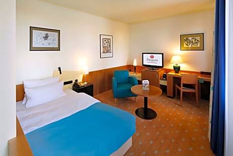 Classic Single Room