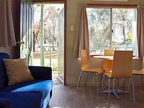 1 Bedroom Ensuite Cabin