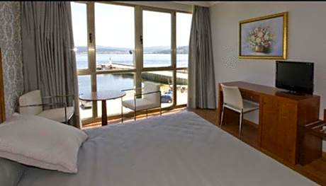 Deluxe Double Room with Sea View