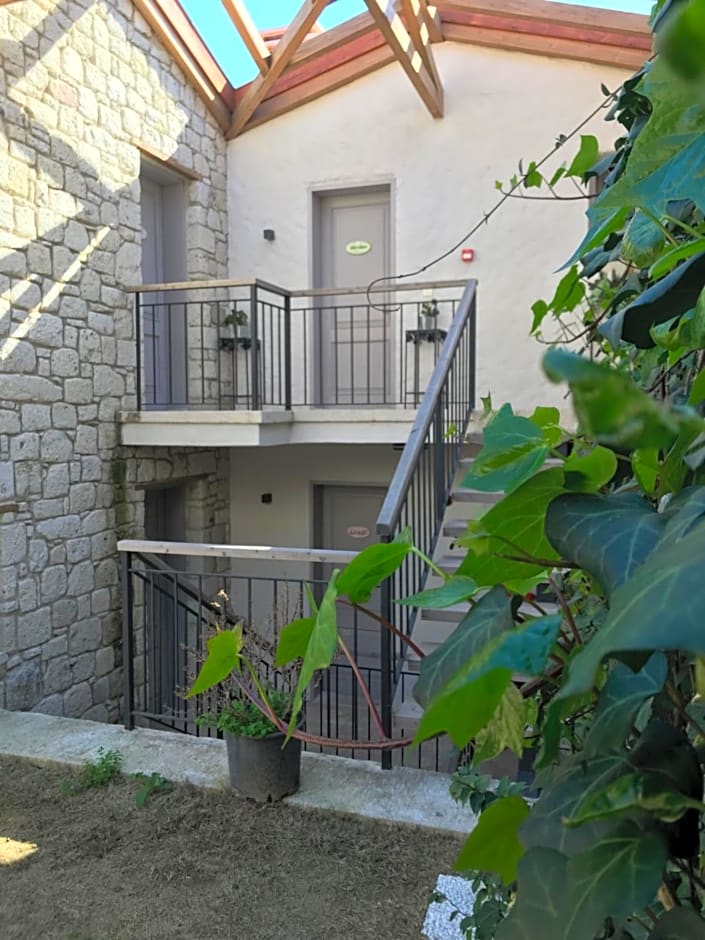 Çona Butik Otel