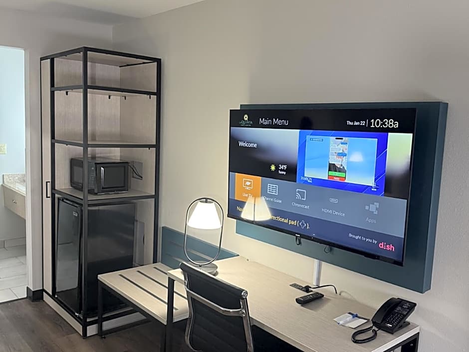 La Quinta Inn & Suites by Wyndham Auburn Worcester
