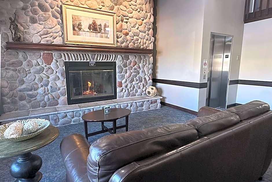 AmericInn by Wyndham Menominee