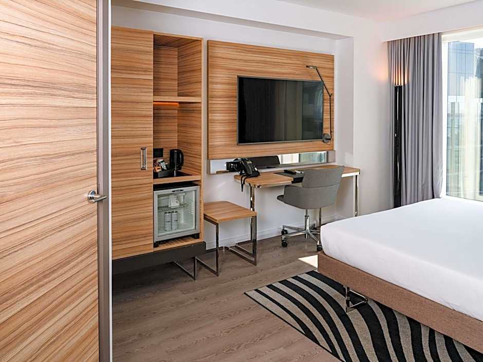 Novotel London Canary Wharf