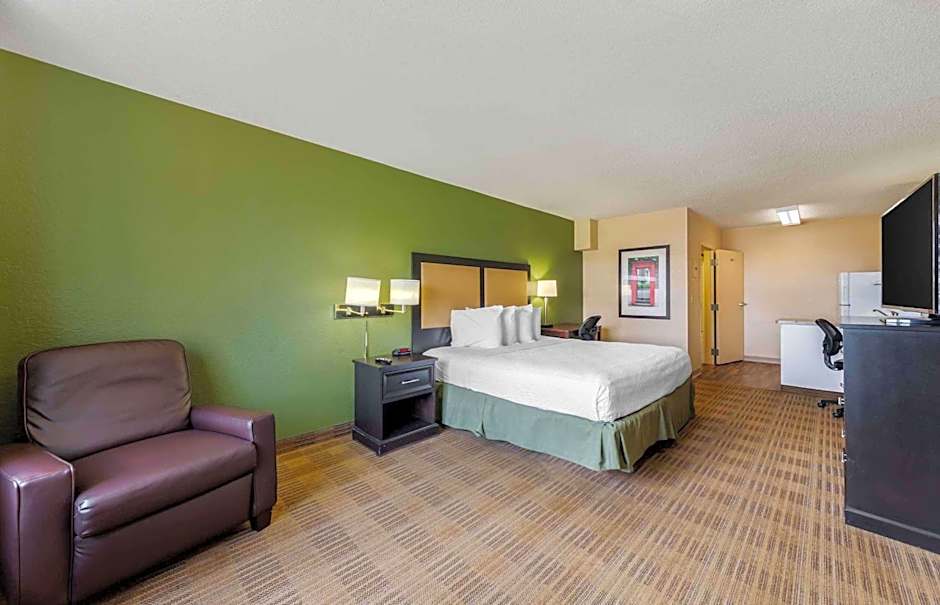 Extended Stay America Suites - Fort Lauderdale - Cypress Creek - Andrews Ave.