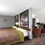Super 8 by Wyndham Naples