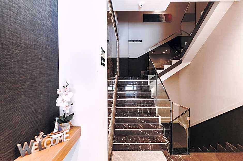 Posidonia Aparthotel