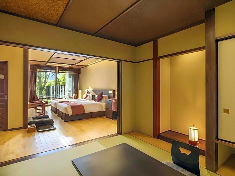 KAMENOI HOTEL OME