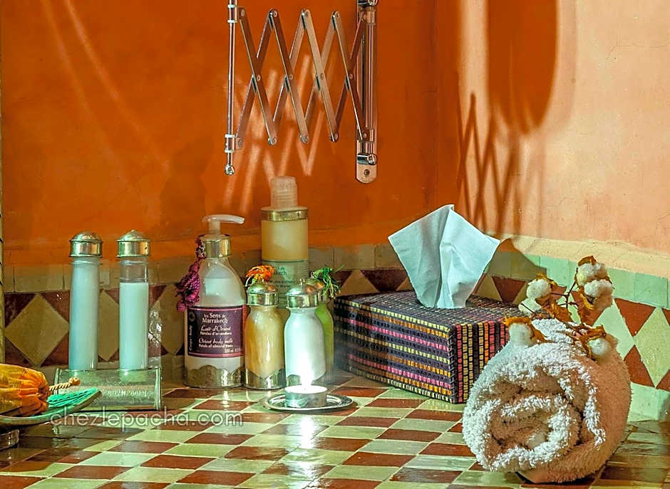 Chez Le Pacha - Authentic Sahara Hotel Mhamid