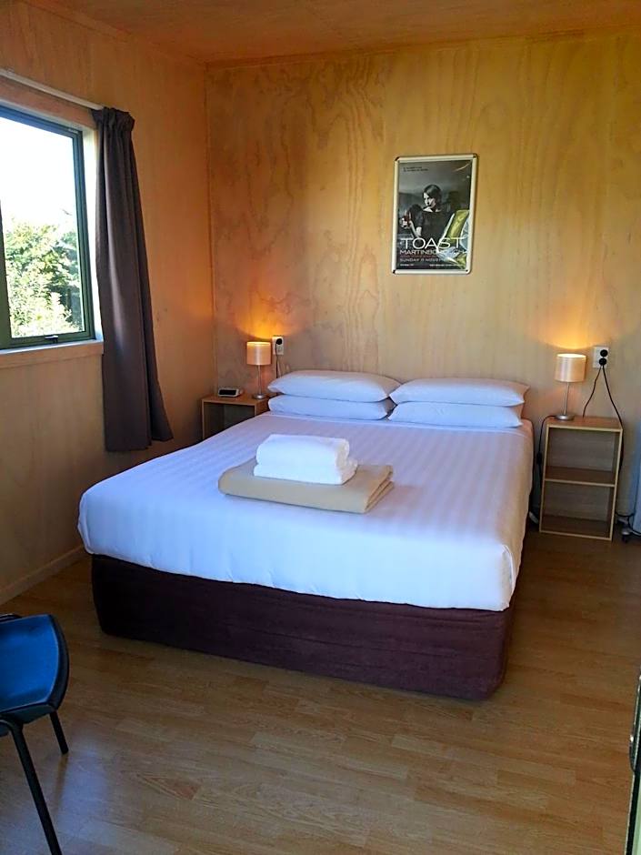 Martinborough TOP 10 Holiday Park