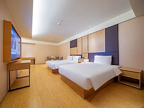Huazhu - Bonding Room