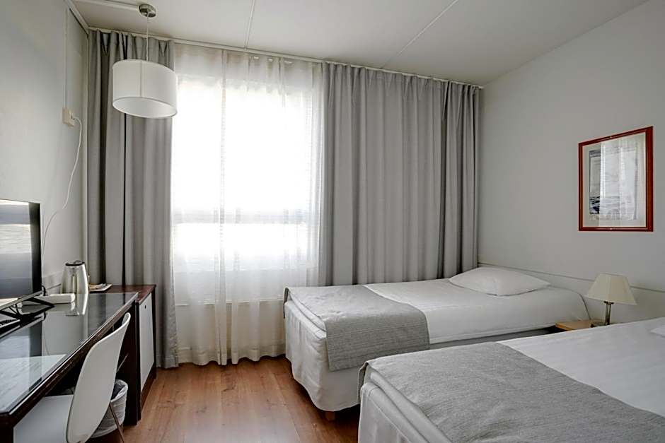 Kauppahotelli