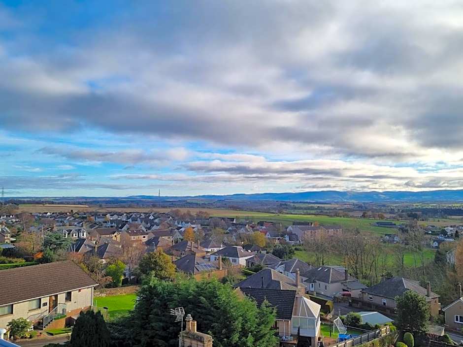 The Tower Gastro Pub & Apartments