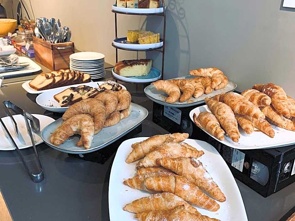 ibis styles Montevideo Biarritz