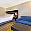 Holiday Inn Express & Suites Allentown-Dorney Park Area By IHG