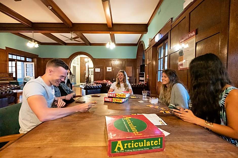 Newcastle Beach YHA Hostel