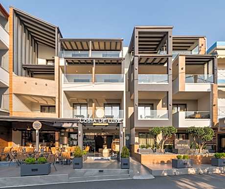 Costa De Luxe Suites
