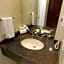 Cypres Hotel & Suites