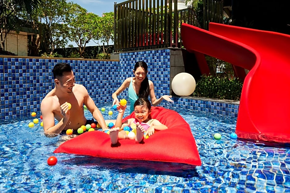 Four Points by Sheraton Surabaya, Tunjungan Plaza