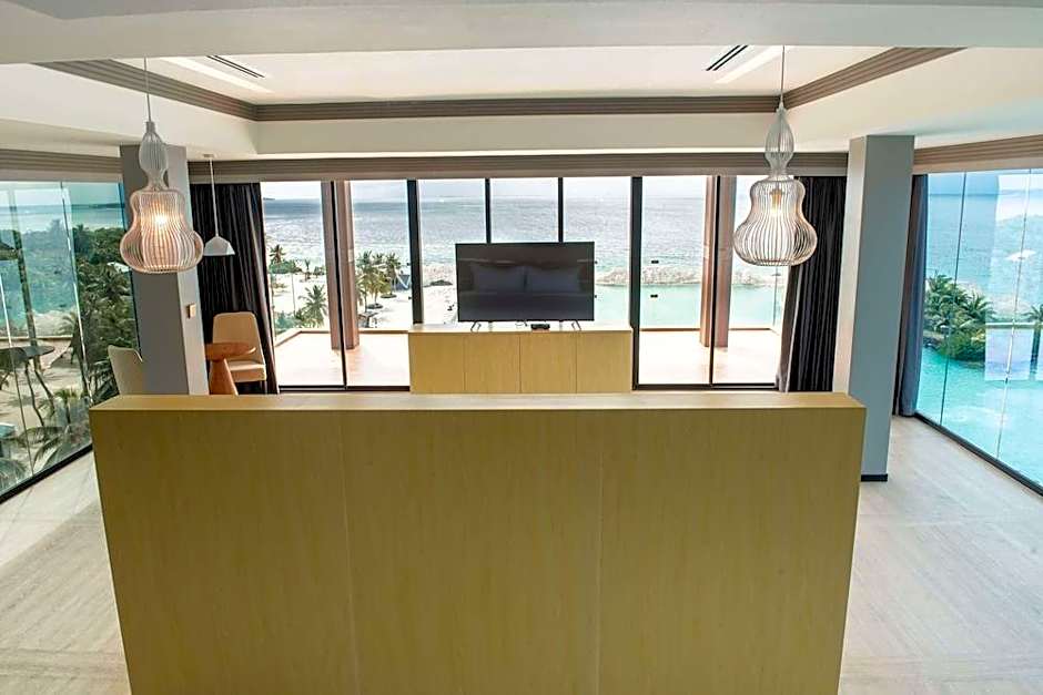 Swarn by Hawks Hotel Kamadhoo Baa Atoll