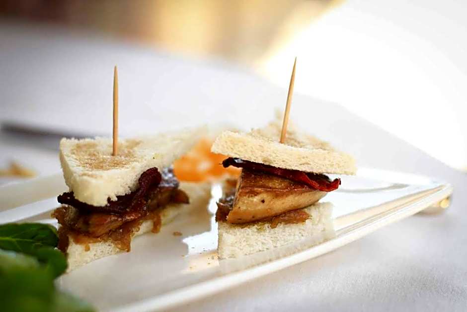 Aux Bories de Marquay, chambres d'hôtes B&B avec piscine et SPA près de Sarlat