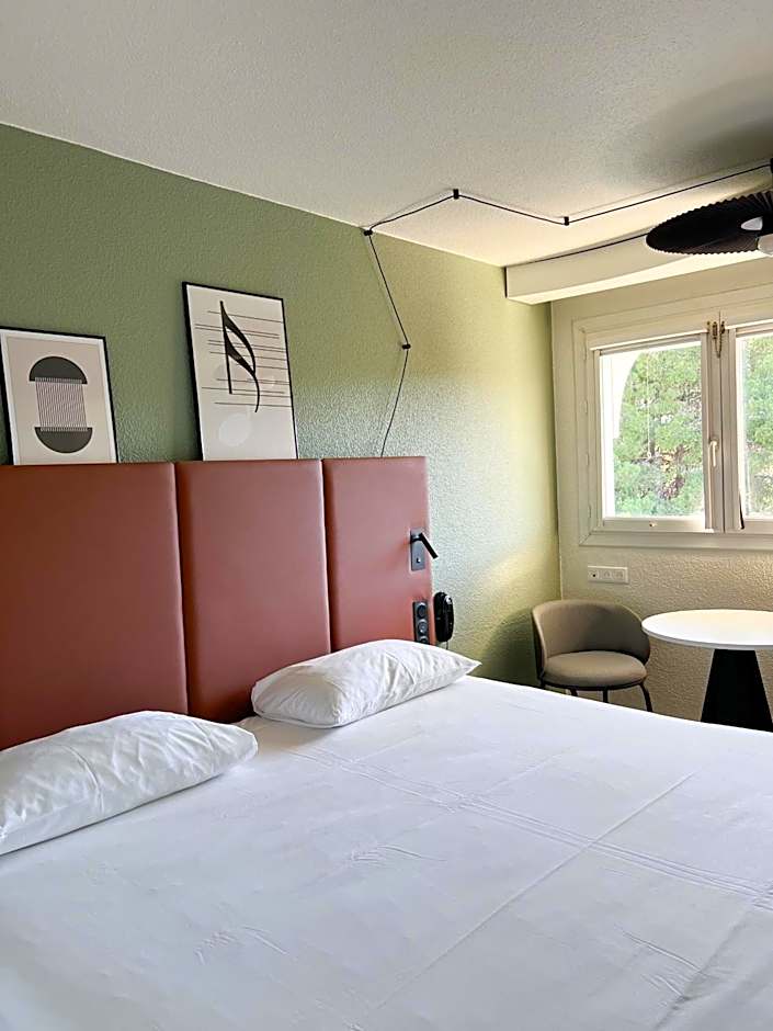 ibis Nimes Ouest