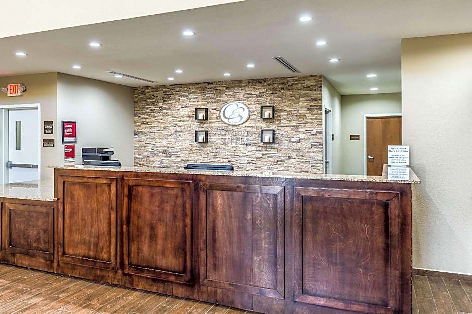 Comfort Suites