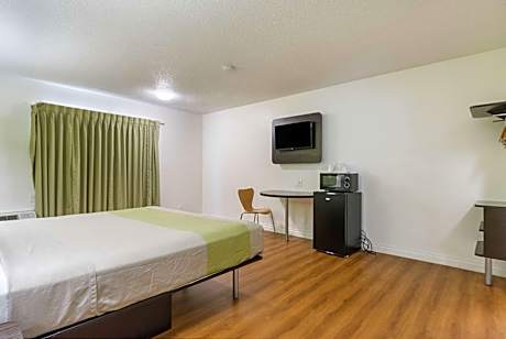 Deluxe King Room - Smoking