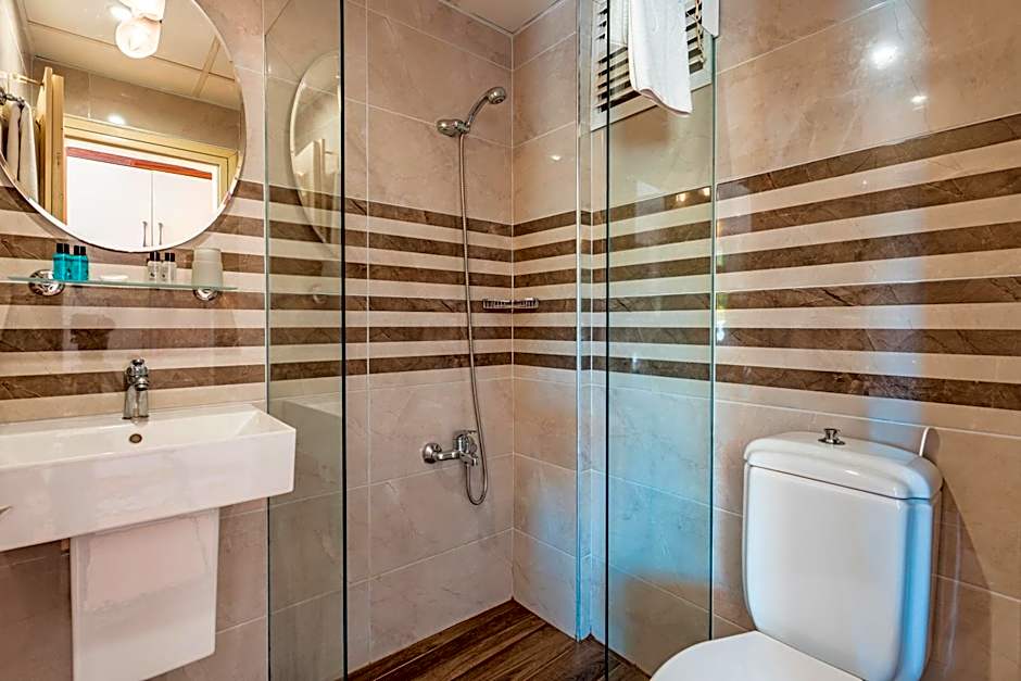 Tu Casa Gelidonya Hotel