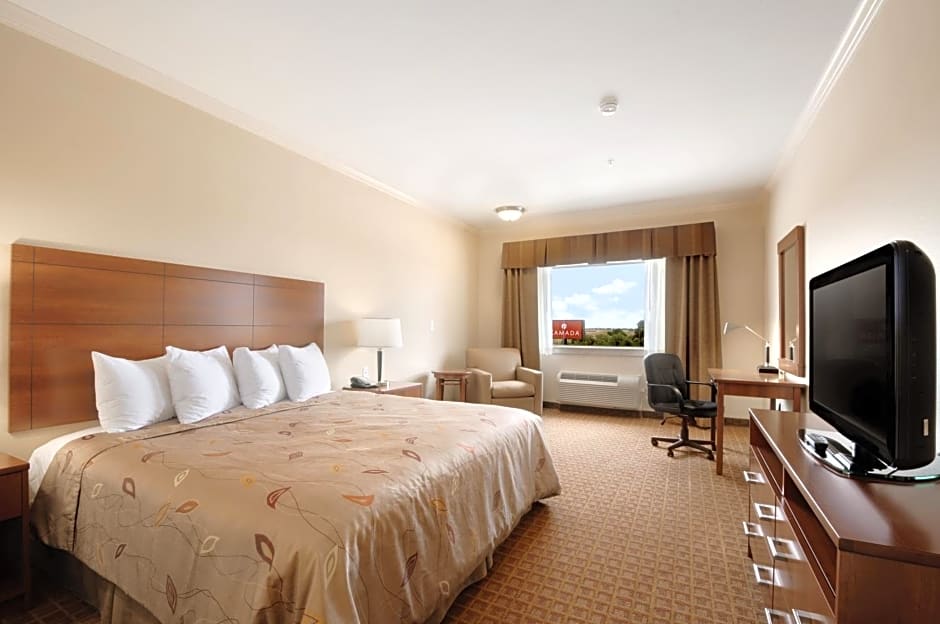 Ramada by Wyndham College Station