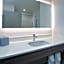 Holiday Inn Express Hotel & Suites Grand Rapids-North By IHG