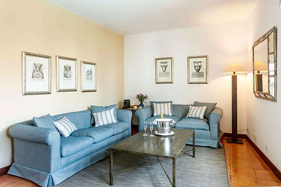 Hotel Puerta de la Luna