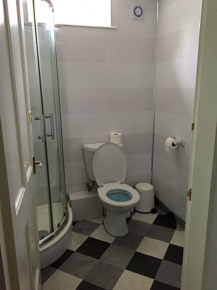 Queens Guesthouse Manchester