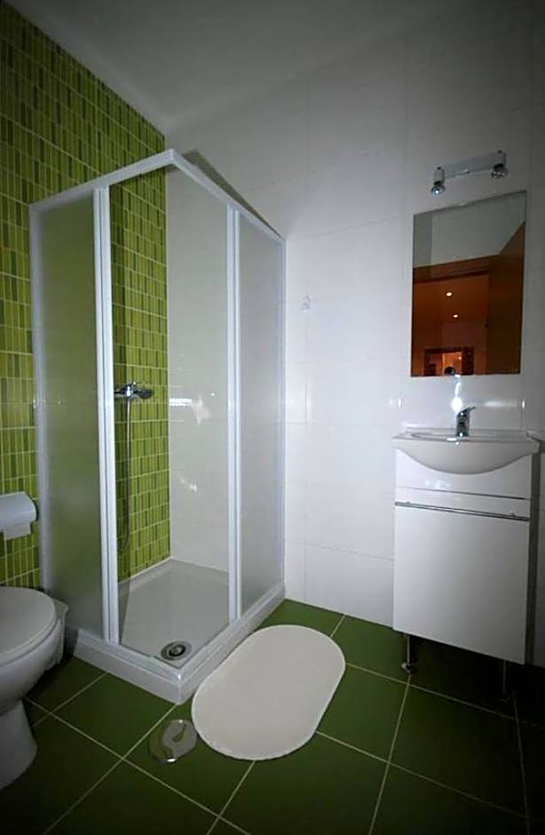 Green Wave Hostel