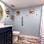 MCM Retro Beachfront Studio Great View, King Bed Remodeled