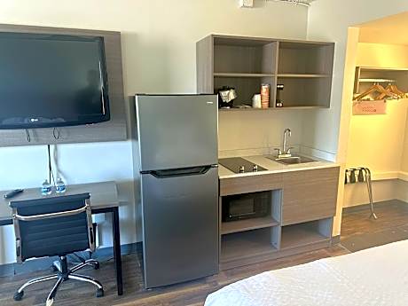 Double Room with Two Double Beds - Non-Smoking