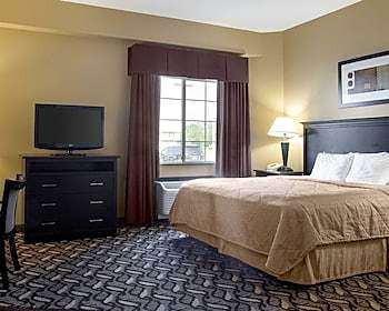 MainStay Suites Bismarck