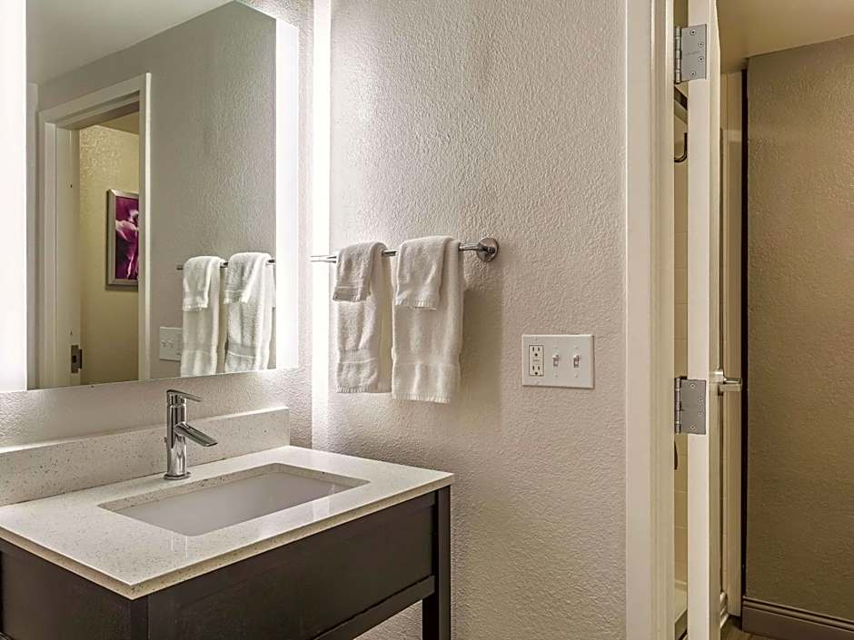 La Quinta Inn & Suites by Wyndham Columbia Jessup