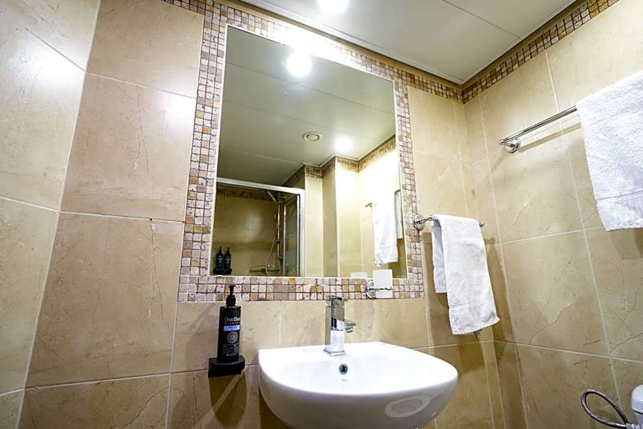 Central Park Residence