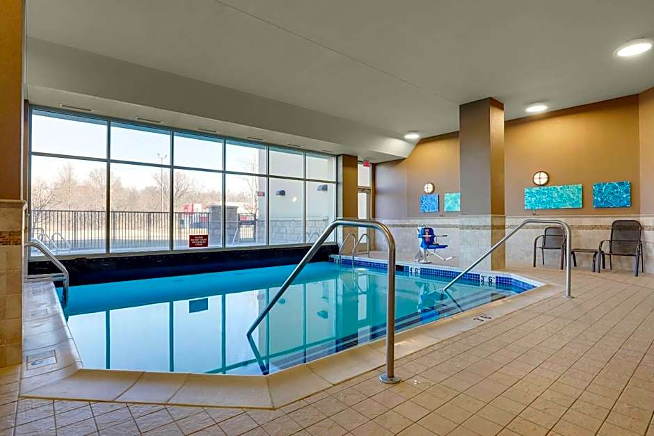 DRURY INN & SUITES MT VERNON